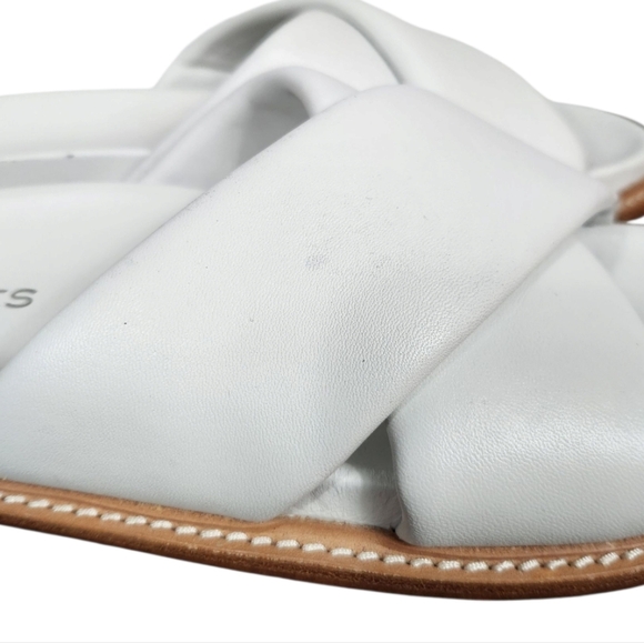 J/SLIDES White Roland Slide Sandal (9.5) - Picture 7 of 8